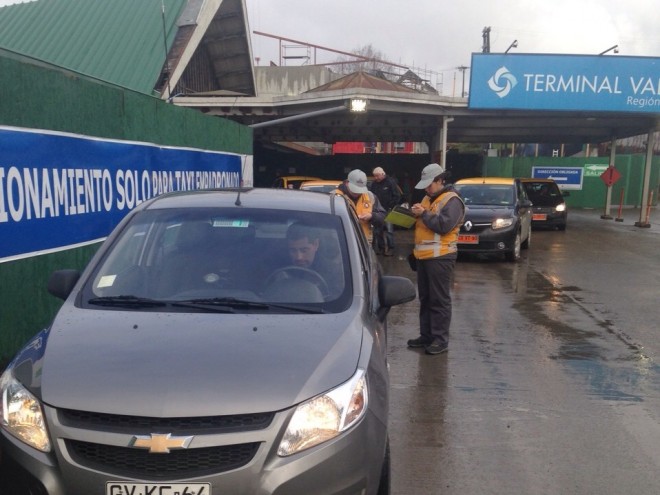 Control de informalidad en Valdivia